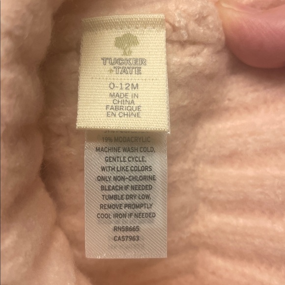 Tucker + Tate Pink Cable Knit Pom Beanie, 0-12mo, NWT 💘HOST PICK 1/24 💘 - Picture 4 of 8